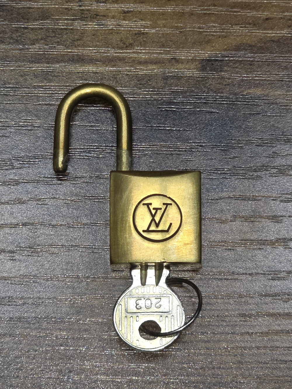 Louis Vuitton Brass Padlock with Key - # 203 - GUC - Picture 4 of 4